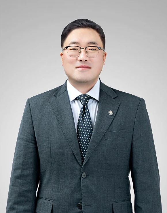 [법률돋보기]⑮ 법인 인감 찍었는데 1억 청구…‘근보증’의 함정