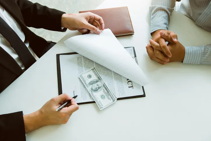 뇌물수수죄 의뢰인 감형을 위한 전략 수립